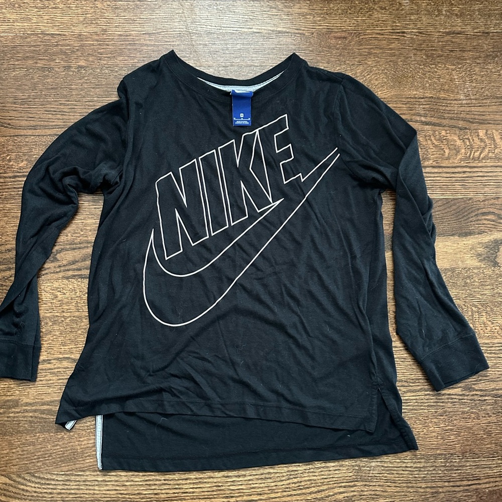 Nike Black Long Sleeve Tee – Bold Logo, Soft Comfy – Size M